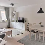 Apartamento Zollstrasse 12 Eg *